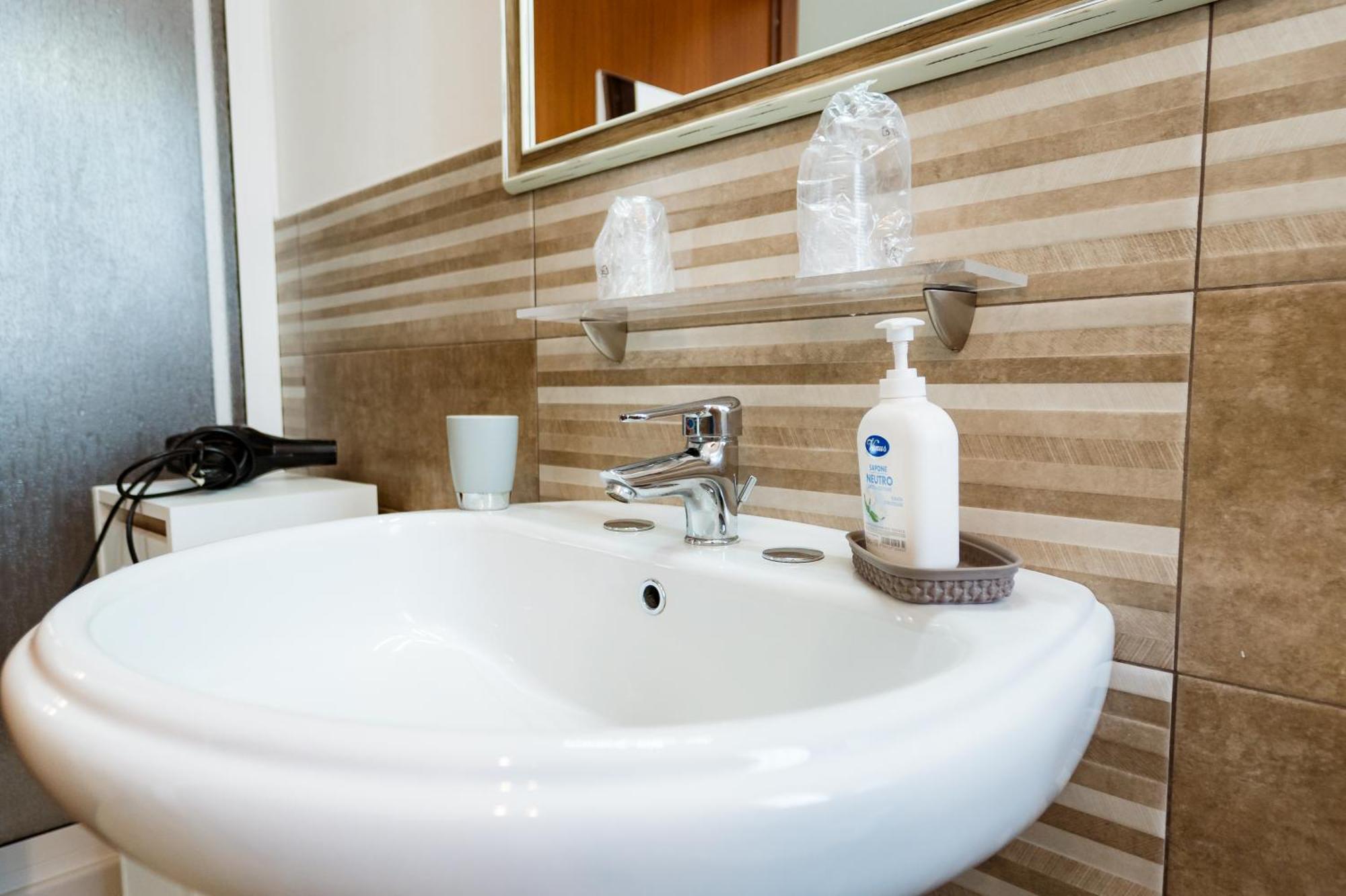B&B Profumi Di Sicilia 瓦尔德利切 外观 照片